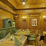 Otel Mythos 3*