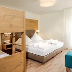 Mythos Otel Rust