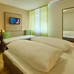 Otel Mythos 3*