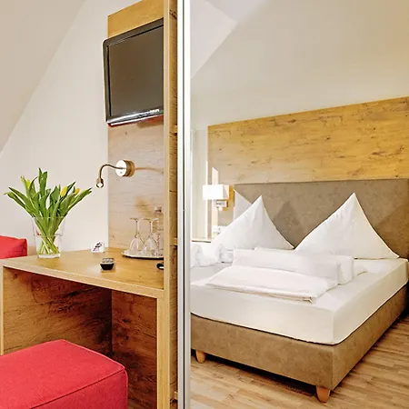 Mythos Hotel 3*