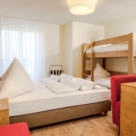 神话酒店 鲁斯特