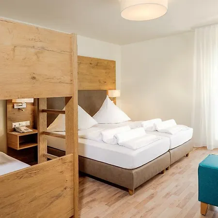 神话酒店 酒店 鲁斯特