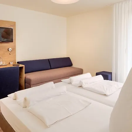 神话酒店 酒店 鲁斯特