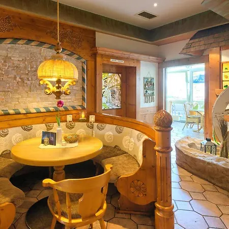 神话酒店 3* 鲁斯特